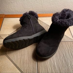 Cat and Jack - black winter boots